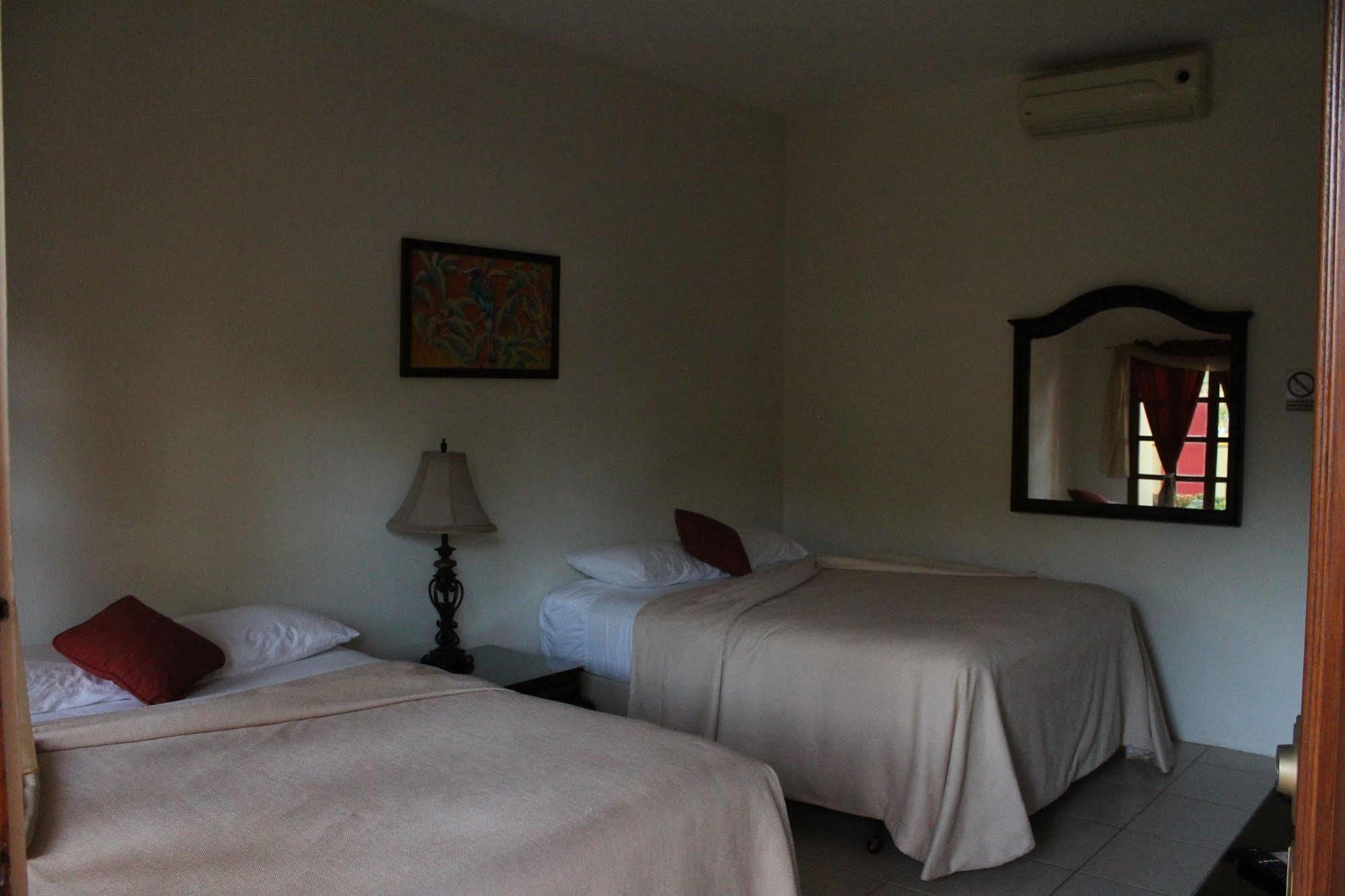 Hotel Palacio Real กรานาดา ภายนอก รูปภาพ