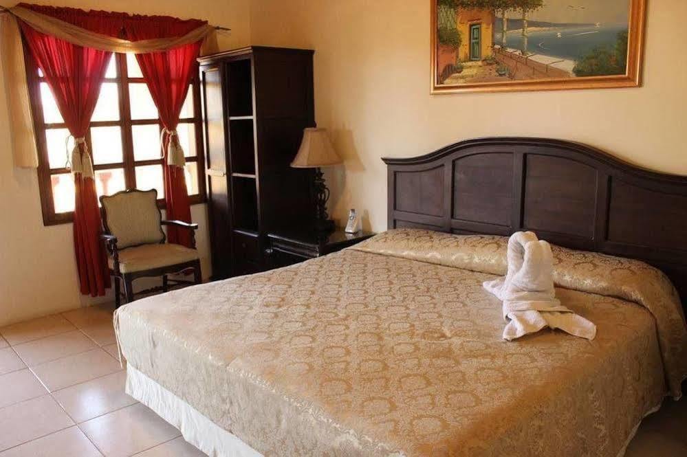 Hotel Palacio Real กรานาดา ภายนอก รูปภาพ